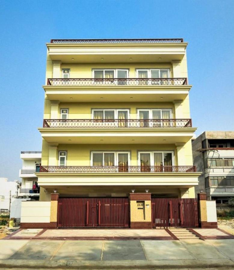 Bluo Studio5 Golf Course Road - Gym, Terrace Garden Gurgaon Exterior foto